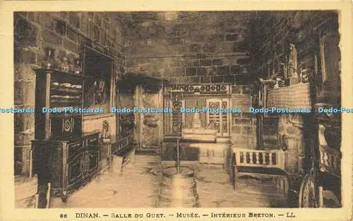 R612208 Dinan Salle du Guet Musee Interieur Breton LL 86 Levy et Neurdein Reunis