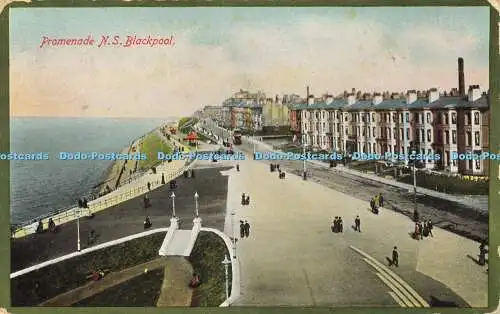 R613202 Promenade N S Blackpool 1915