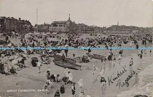 R613261 Great Yarmouth Beach Tuck Silverette 2166 1905