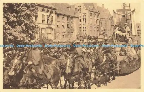 R613632 Brügge Procession du St Sang Brugge Processie van het H Bloed Char de la