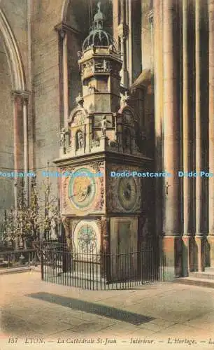 R619127 157 Lyon La Cathedrale St Jean Interieur LHorloge LL