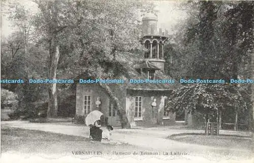 R613798 Versailles Hameau de Trianon La Laiterie Levy Fils