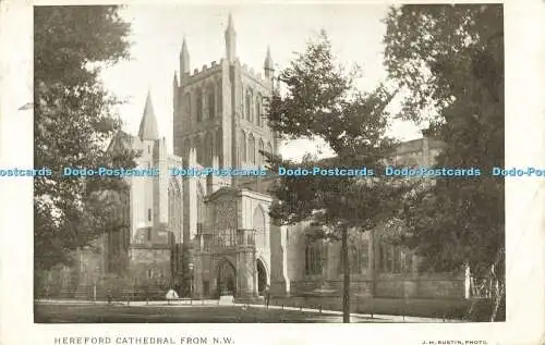 R613880 Hereford Cathedral aus N W J H Bustin 1904