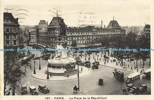 R613915 167 Paris La Place de la Republique A Leconte 1939