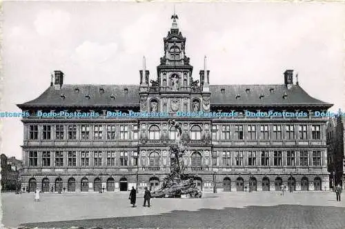 R621910 Antwerpen Stadhuis en Fontein Brabo Anvers Hotel de Ville et Fontaine Br