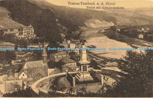 R622190 Traben Trarbach a d Mosel Partie mit Kriegerdenkmal Fritz Gutmann Coblen