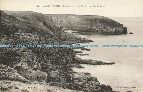 R622327 191 Le Cap Frehel C du N Les Rochers et les Grottes Passemard Dinan