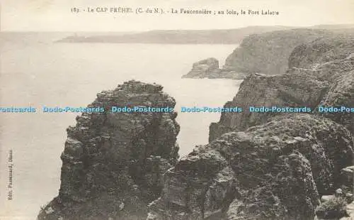 R622328 189 Le Cap Frehel C du N La Fouconniere au loin le Fort Lalatte Passemar