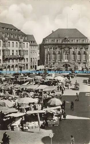 R615522 Bonn am Rhein Marktplatz mit Rathaus Walter Bales 1955