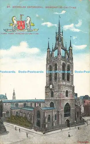 R620100 St Nicholas Cathedral Newcastle on Tyne Town Arms D und D 1907