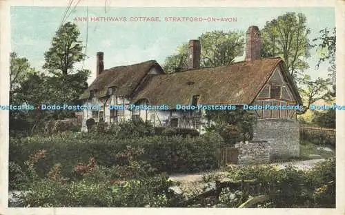 R618071 Ann Hathaways Cottage Stratford on Avon D and D