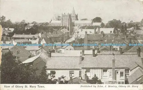 R615720 Blick auf Ottery St Mary Town Edw J Manley