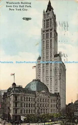 R620463 Woolworth Building from City Hall Park New York City H Finkelstein Irvin