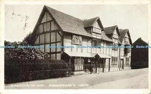 R616007 Stratford on Avon Shakespeares House 1910