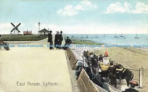 R616153 East Parade Lytham Fine Art Post Cards Shureys Publications 1915