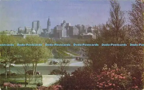 R616192 Phi 40 Ansicht vom Kunstmuseum und Skyline Philadelphia Pa Mike Roberts K F