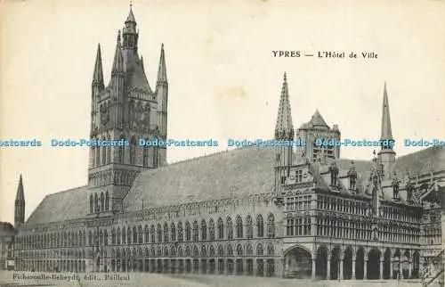 R620922 Ypres Hotel de Ville Ficheroulle Behydt Imp E Le Deley