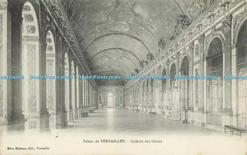 R623495 Palais de Versailles Galerie des Glaces Mme Moreau