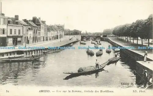 R621106 51 Amiens Vue sur la Somme Arrivee des Hortillons ND Phot A Puissant Imp