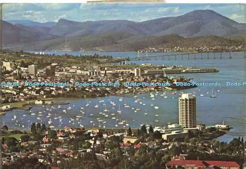 R616870 Luftaufnahme von Wrest Point Hobart Murfett 1976