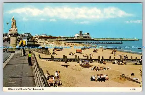 R738163 Lowestoft Beach and South Pier E T W Dennis Scarborough