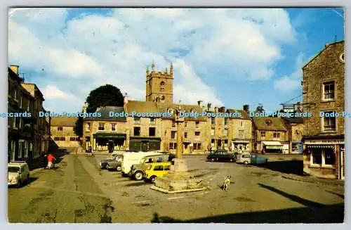 R738172 Postkarte Stow on the Wold The Square