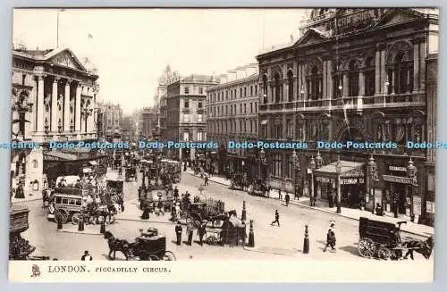 R738208 London Piccadilly Circus Tuck Town and City Serie 2000