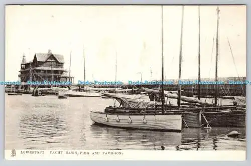 R738253 Lowestoft Yacht Basin Pier and Pavilion Tuck Town and City Serie 2042