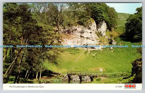 R740668 Die Fußgängerbrücke in Wolfscote Dale E T W Dennis Scarborough