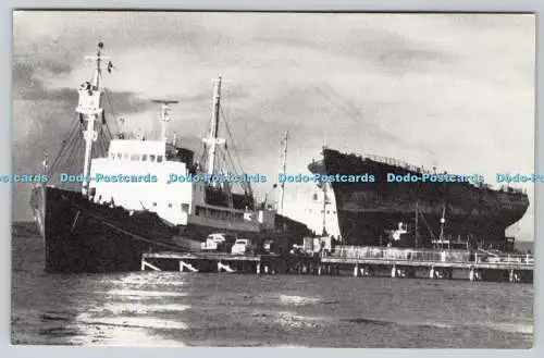 R739486 S S Großbritannien in Port Stanley vor Abflug in die U K S S Gre