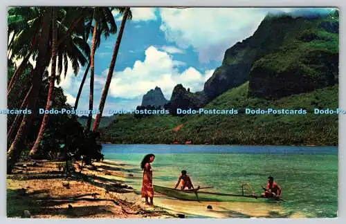 R742446 Tahiti Paopao Bay Bekannt als Cook Bay in Moorea Pan Am World Most Experien