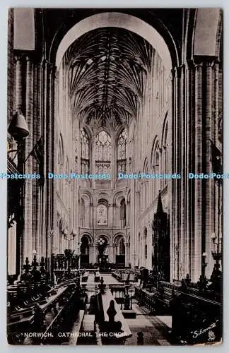 R742957 Norwich Kathedrale der Chor Raphael Tuck und Söhne Silberette Postkarte 19