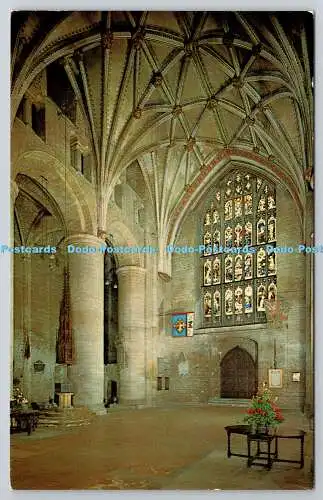 R743053 Tewkesbury Abbey Gloucestershire normannische Säulen und Westfenster A Dixon