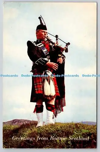 R743137 Bonnie Scotland Old card