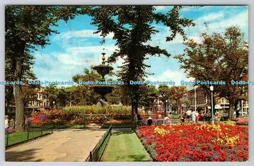 R742577 Brighton Old Steine Gardens Photo Precision Limited International Colour