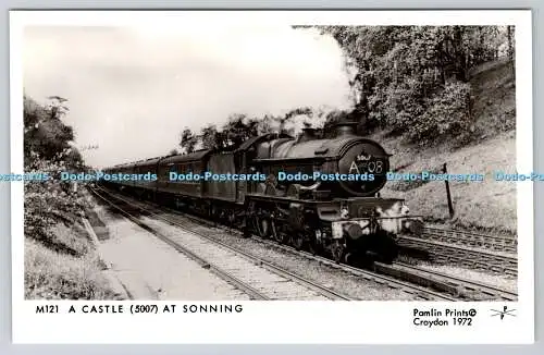 R746110 A Caste at Sonning Pamlin Prints