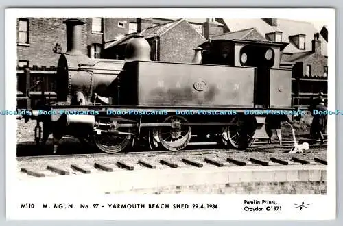 R746257 M und G N Nr 97 Yarmouth Beach Shed Pamlin Prints RP