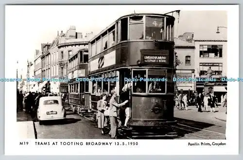 R746404 Straßenbahnen am Tooting Broadway Pamlin Prints RP