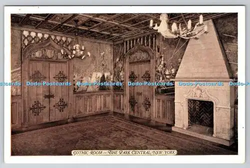 R746514 New York Gothic Room The Park Central Lumitone Fotodruck