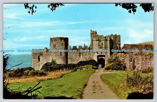 R743649 The Castle Manorbier Postkarte