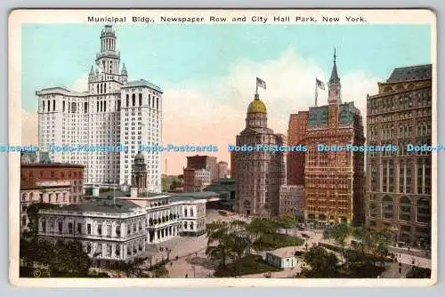 R746697 New York Municipal Bldg Newspapers Row and City Hall Park The American A