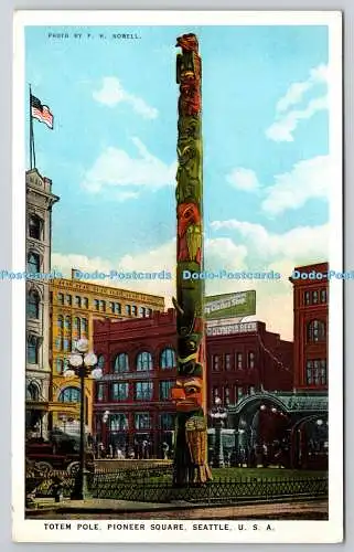 R745627 U S A Seattle Pioneer Square Totempfahl C P Johnston Co C T American Art