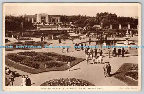 R748604 Blackpool Italian Gardens Stanley Park Tuck 1948