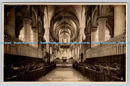 R749558 Canterbury Cathedral The Choir Looking East Raphael Tuck and Sons Serie