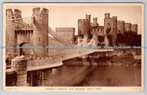 R749602 Conway Castle and Bridge von East Raphael Tuck and Sons Ltd