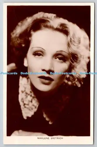 R750090 Marlene Dietrich