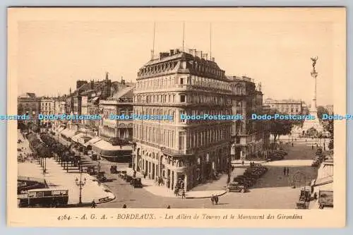 R752025 Bordeaux Les Allees de Tourney et le Monument des Girondins A Gilbert