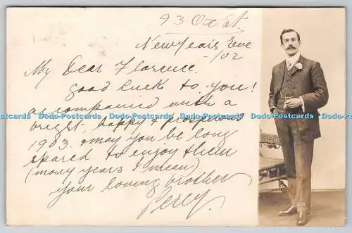 R754111 Mann im Anzug W und W Postkarte 1903