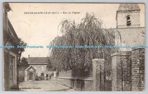 R754457 Neuve Chapelle Rue de l Eglise 1915