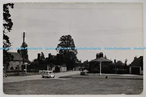 C026400 Szenen von Interesse und Schönheit aus Offham PM London 1988